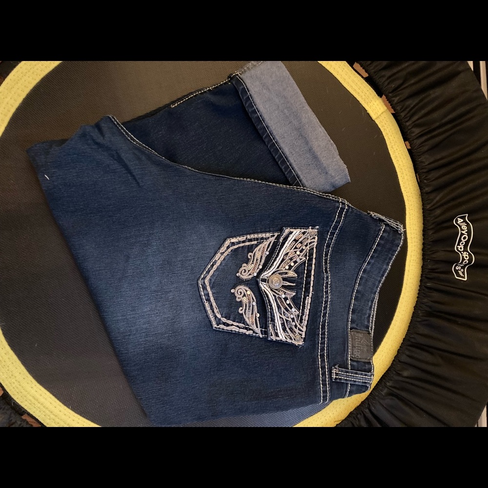 Women’s Indigo Denim Capris, size 24